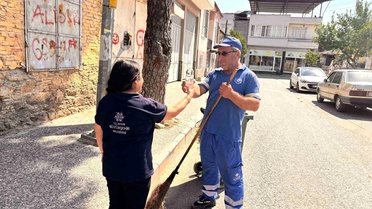 Aydın Büyükşehir ve ASKİ personellerine sıcak havada su desteği