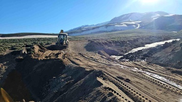 Aydınlar'da dağcılara büyük kolaylık: Süphan Dağı'nda yol açma çalışması