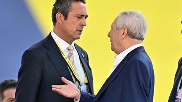 Fenerbahçe'de Aziz Yıldırım ve Ali Koç yeniden karşı karşıya