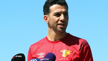 İsmail Köybaşı'dan futbola veda