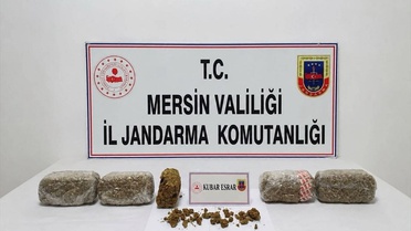 Mersin'de Uyuşturucu Operasyonu: 6.3 kg Esrar Ele Geçirildi