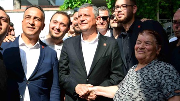 Özgür Özel'den Tufan Köse'ye Ziyaret