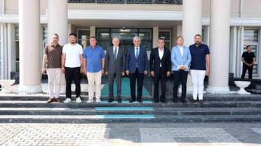 Yeni yönetim çalışmalara başladı