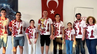 Yunusemre Belediyespor satrançta Manisa şampiyonu