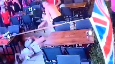 Marmaris'te Turist Aileye Saldırı