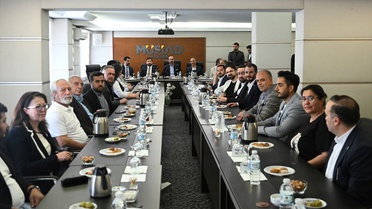 Kürşad Zorlu'dan Ziyaretler