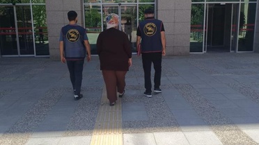 Suç dünyasının 'baron ablası' yakalandı
