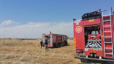 Diyarbakır'da Anız Yangını Söndürüldü