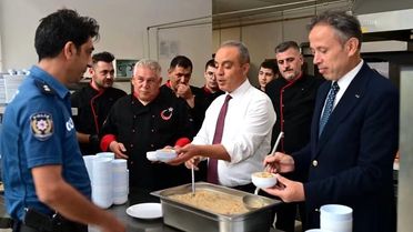 Afyon'da Aşure İkramı