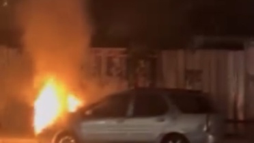 Kağıthane'de Otomobil Yangını