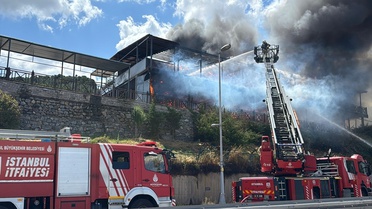 Maltepe'deki Restoranda Yangın