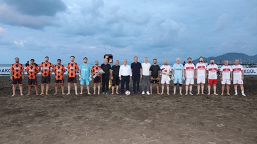 Manyetik Kum Futbol Turnuvası Ünye'de Başladı