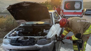Hatay'da Seyir Halindeki Araçta Yangın