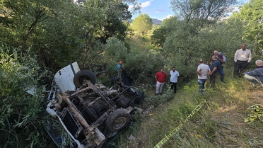 Bingöl'de kontrolden çıkan pikap uçuruma yuvarlandı, 3 ölü, 2 yaralı