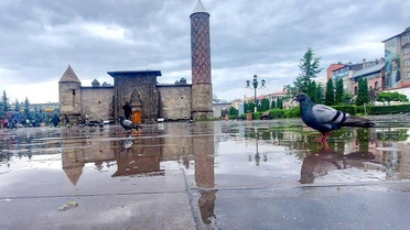 Erzurum ve Ardahan'da Sağanak Yağış Uyarısı