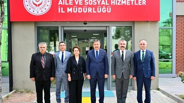 Vali Yılmaz, Aile ve Sosyal Hizmetler Müdürlüğü'nü Ziyaret Etti