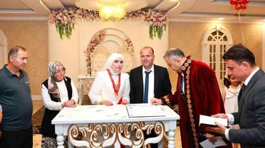Kahramanmaraş'ta sevgi engel tanımadı: Görme engelli iki öğretmen dünyaevine girdi