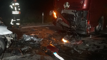 Malatya'da Tırla Çarpışma: 3 Ölü, 1 Yaralı