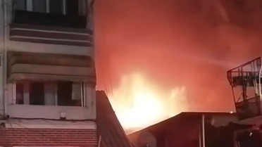 Samsun'da boya deposunda yangın