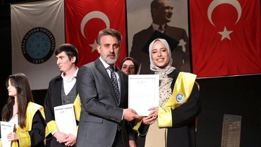 Başkan Vekili Şahin Biba'dan genç mimarlara tavsiyeler