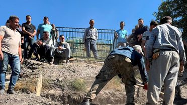 Bitlis'te Eşini Öldüren Şahıs Tutuklandı