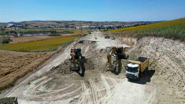 Büyükşehir, Nilüfer'de yeni yollar açıyor