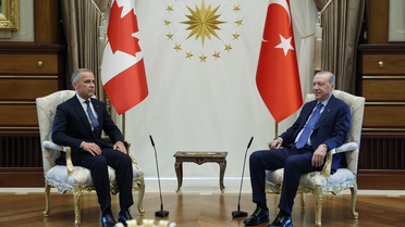 Erdoğan, NATO Zirvesi'nde Carney'i kabul etti