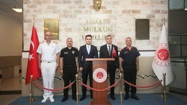 Vali Toros, Başsavcı Yasin Emre'yi Ziyaret Etti