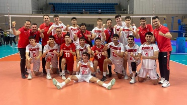 TVF Spor Lisesi ve Okyanus Koleji Finale Yükseldi