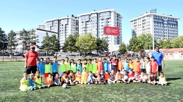 Eskişehir'de Futbol Eğitimleri Devam Ediyor