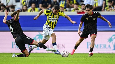 Fenerbahçe, Admira Wacker'ı 5-0 Yendi