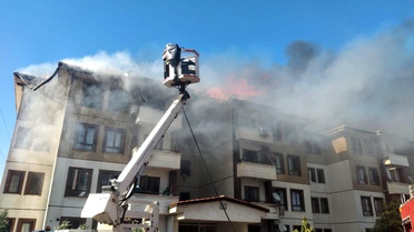 Hatay'da Yangın: 2 Bina Kullanılmaz Hale Geldi