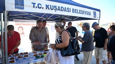 Kuşadası Belediyesi görevi başında hayatını kaybeden çalışanlarını unutmadı