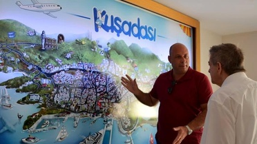 Kuşadası Ticaret Odası'nda kardeş şehir buluşması