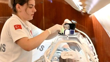 4 Aylık Bebek İstanbul'a Uçakla Nakledildi