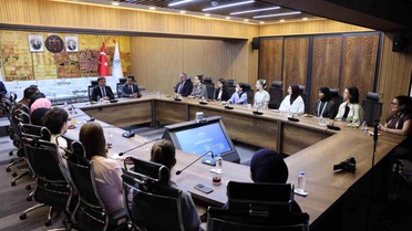Erzincan'da Uluslararası Öğrenciler Valiyi Ziyaret Etti
