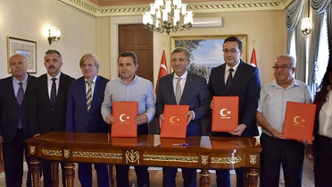 Kemer'de Tarihi Batarya Protokolü