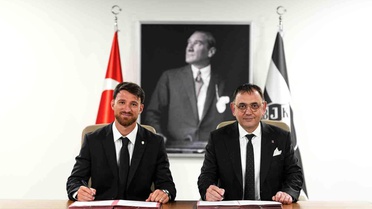 Beşiktaş Salih Özcan ile Anlaştı