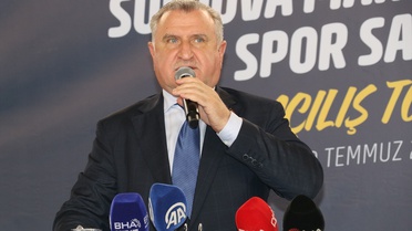 Bakan Bak: Spor tesisleriyle gençleri bağımlılıktan koruyoruz