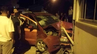Kapaklı'da Alkollü Sürücü Kaza Yaptı
