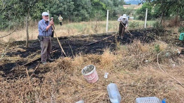 Osmaneli'nde Ev Bahçesinde Yangın