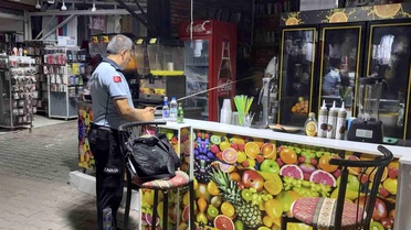 Kuşadası Belediyesi'nden Güzelçamlı Sahil Pazarı'nda denetim ve yer tahsis çalışması