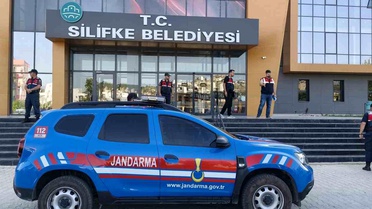 Silifke Belediyesine yönelik 'rüşvet' soruşturmasında tutuklu sayısı 10'a yükseldi