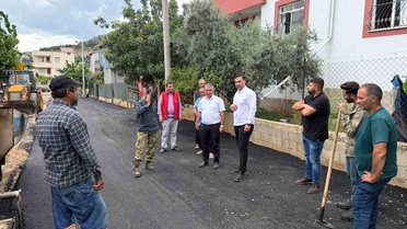 Kozan'da yol çalışmalarına hız verildi