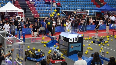 Trabzon'da Uluslararası Robot Yarışması