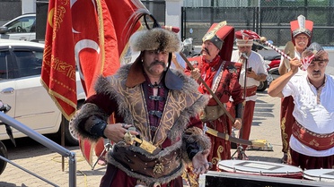 Yaşar Yıldırım'dan Mehter ve Savunma Vurgusu