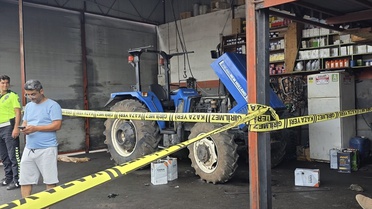 Traktör Tamircisi Hidrolik Aksamına Sıkışarak Öldü