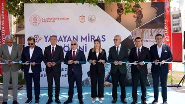 Sivas'ta Yaşayan Miras Şöleni Başladı