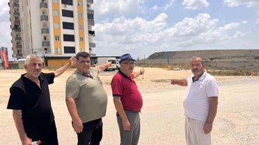 Adana'da çöp sorunu vatandaşı canından bezdirdi