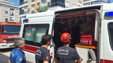 İnşaat Halindeki Binadan Düşen Genç Kurtarıldı